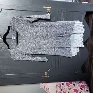 Cute shirt with lace